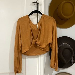 Anthropologie Mustard Color, Twist front, sweater Moth cropped, Size M